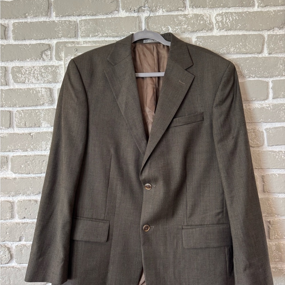 Oscar de la Renta Brown Sport Coat with Notched Lapel